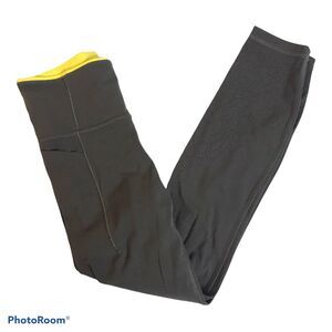 Athleta Stash Pocket Salutation Tight Size XS #305922 Charcoal Gray